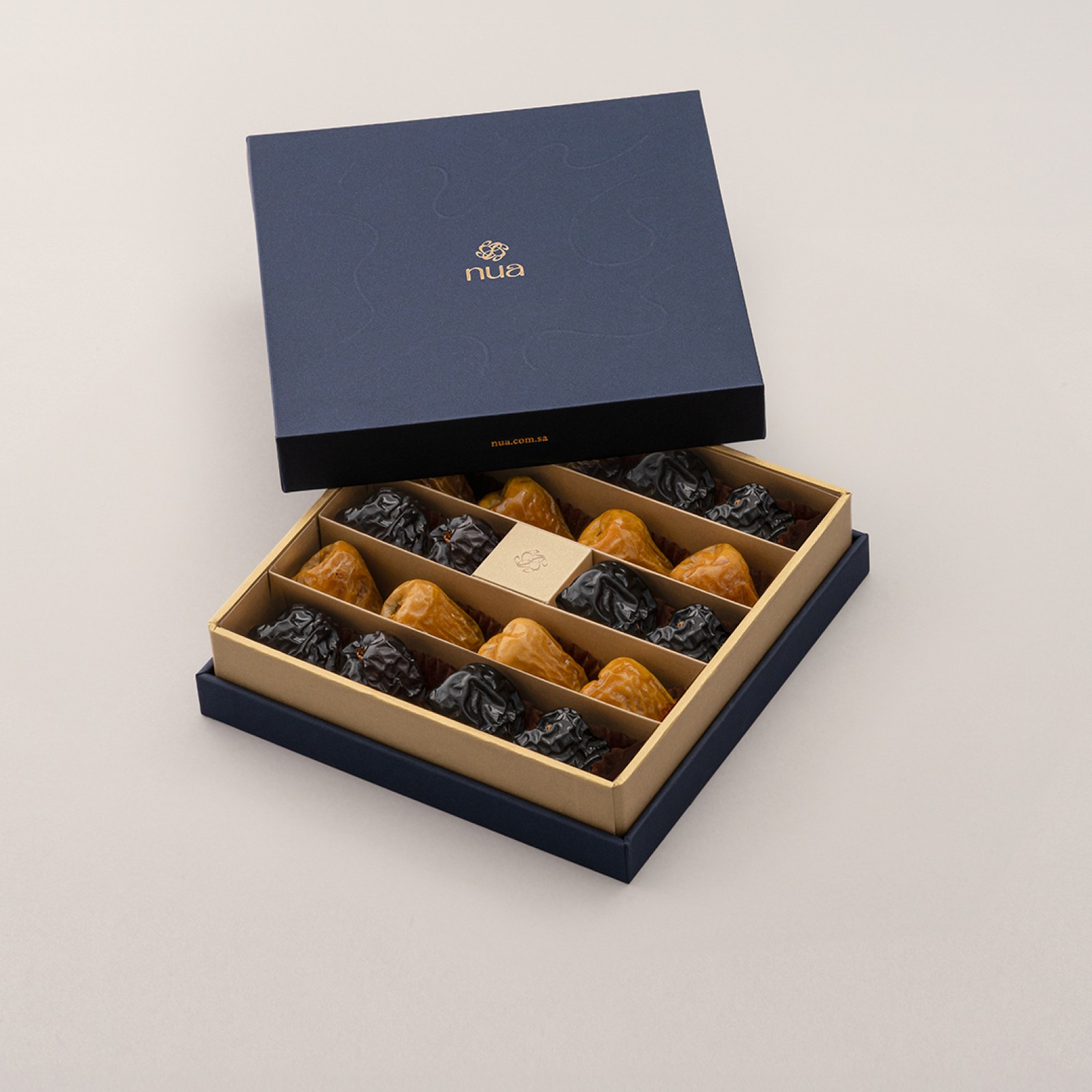LUXURY COLLECTION